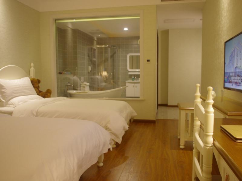Greentree Alliance Shanghai Wanda Songjiang University Town Metro Station Hotel מראה חיצוני תמונה