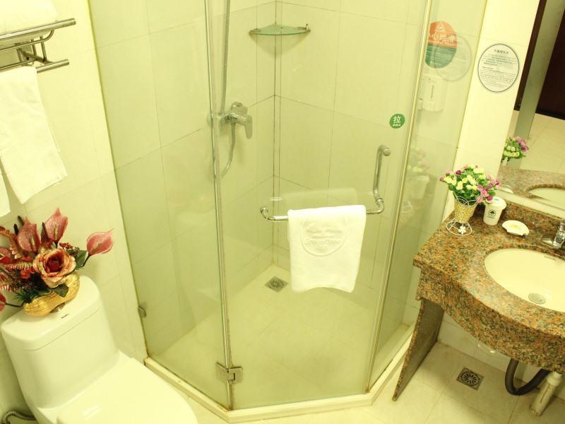 Greentree Alliance Shanghai Wanda Songjiang University Town Metro Station Hotel מראה חיצוני תמונה